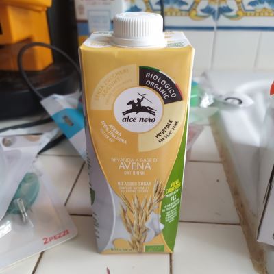 Latte di avena