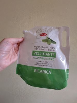 Sapone liquido mani Vellutante antibatterico con estratti di aloe