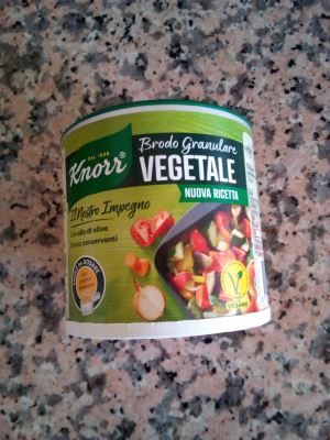 Brodo granulare vegetale