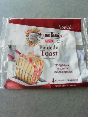 Piadelle toast