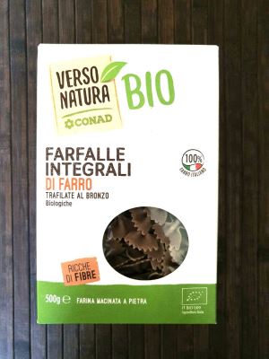 Farfalle integrali di farro