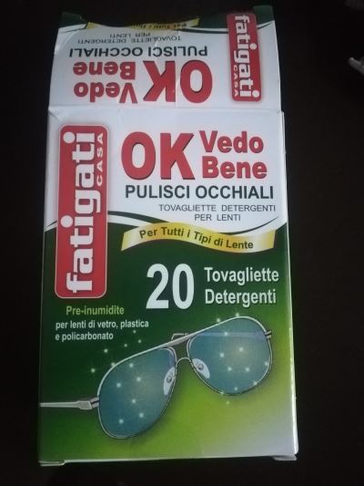 pulisci occhiali