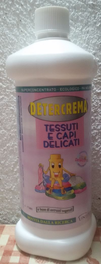 Detercrema Tessuti e capi delicati