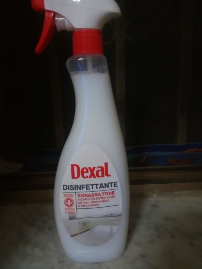 Sgrassatore disinfettante