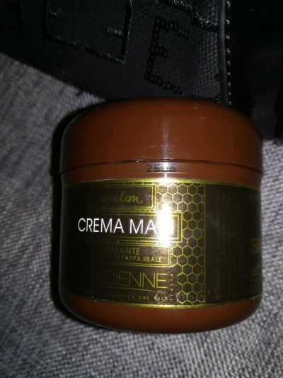 Crema mani