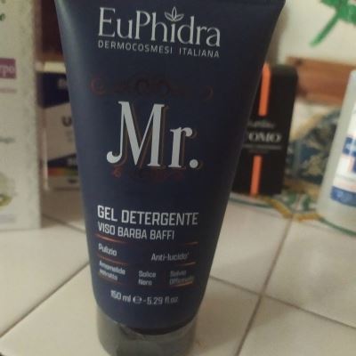 GEL DETERGENTE BARBA E BAFFI