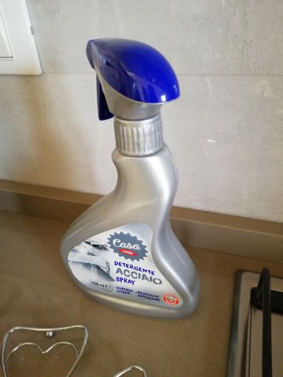 Detergente acciaio spray