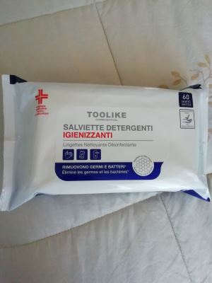Salviette detergenti igienizzante 