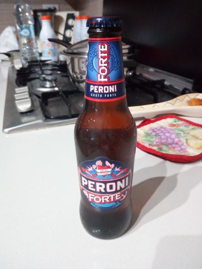 birra Peroni forte