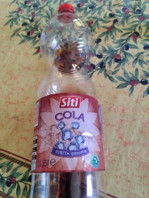 Cola bibita gassata