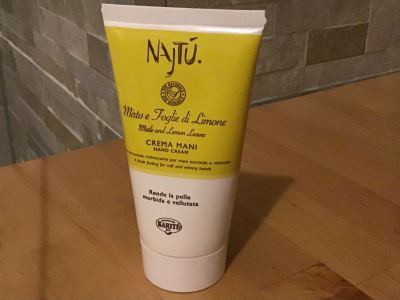 Najtu crema mani