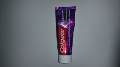 Colgate Maximum