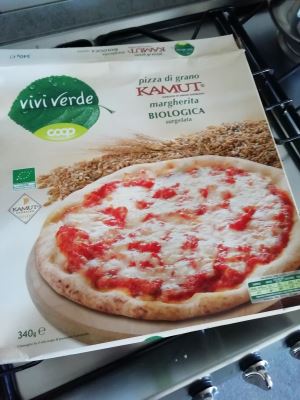 Pizza margherita biologica surgelata con farina di kamut