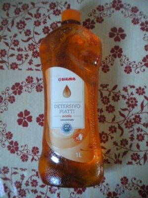 Detergente piatti con aceto