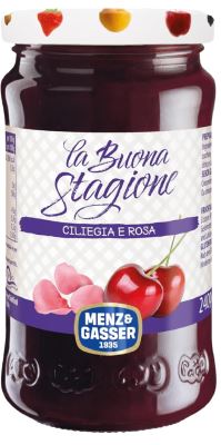 Preparato di ciliegia e rosa