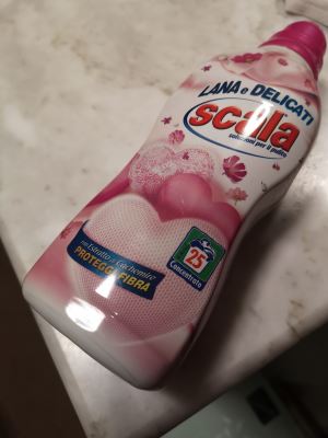 Detersivo per lana e delicati