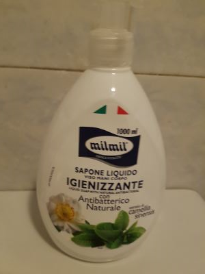 Sapone liquido con antibatterico naturale 