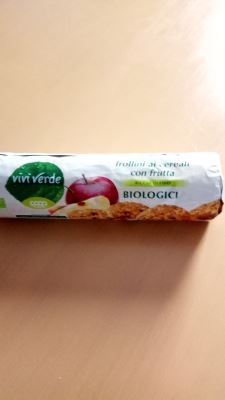 Frollini ai cereali con frutta