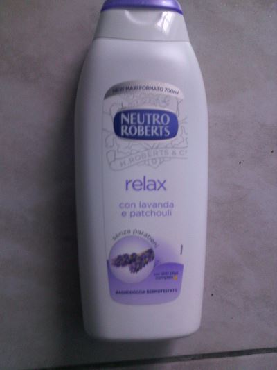BAGNOSCHIUMA NEUTRO LAVANDA E PATCHOULI 