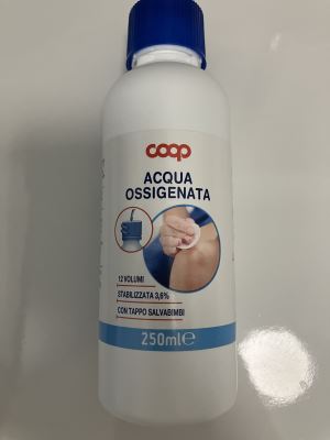 Acqua ossigenata 