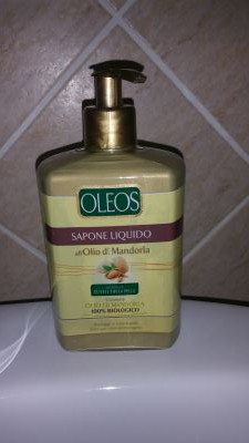 Sapone liquido all'olio di mandorle