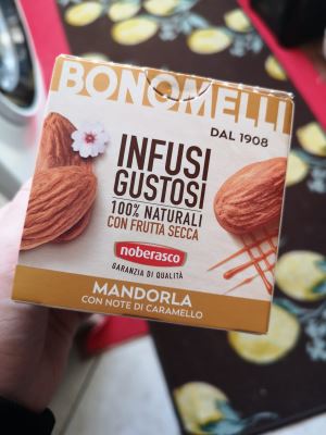Infusi gustosi - mandorla 