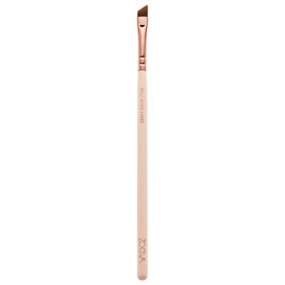 Liner wing brush