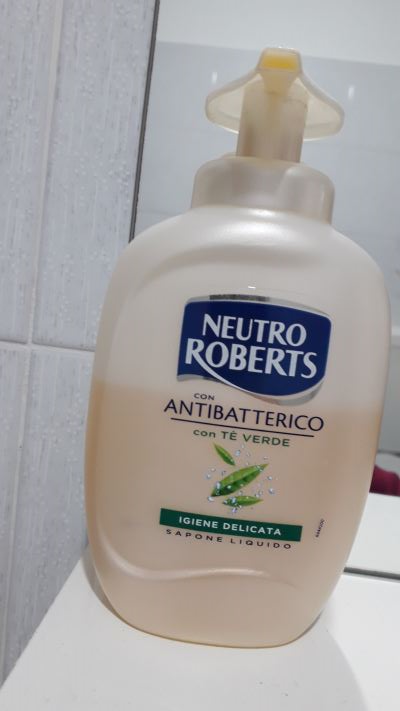 Sapone liquido mani antibatterico