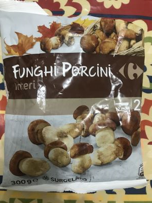 Funghi porcini interi