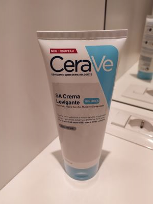 SA Crema Levigante 10% Urea