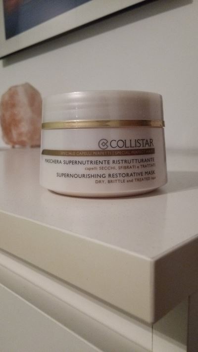 Maschera supernutriente per capelli secchi