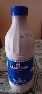Latte fresco parzialmente scremato