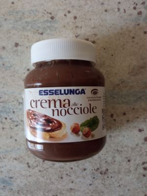 Crema alle nocciole