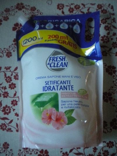 Sapone liquido con hibiscus e aloe