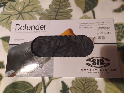 Defender - guanti monouso in nitrile