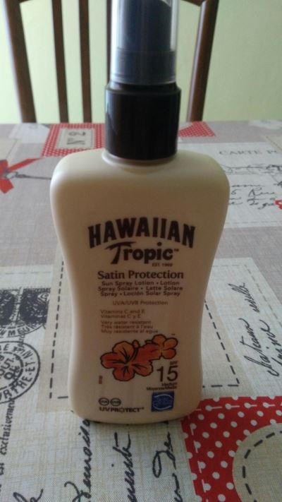 Hawaiian Tropic crema solare
