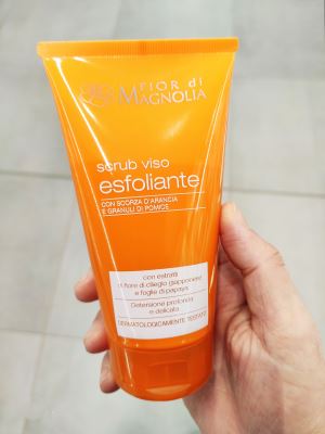 Scrub viso esfoliante