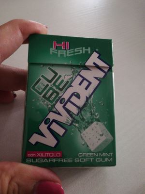 Vivident cube green mint