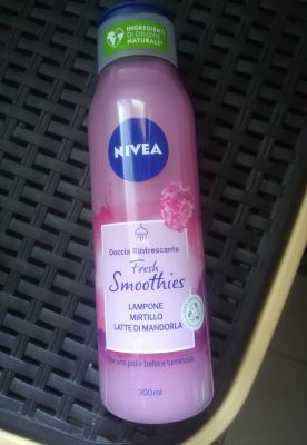 NIVEA FRESH SMOOTHIES LAMPONE & MIRTILLO