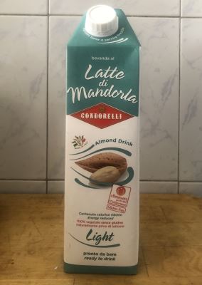 Latte di mandorla light