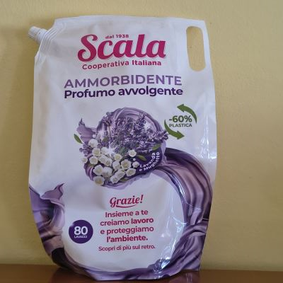 Ammorbidente  alla lavanda e mughetto 