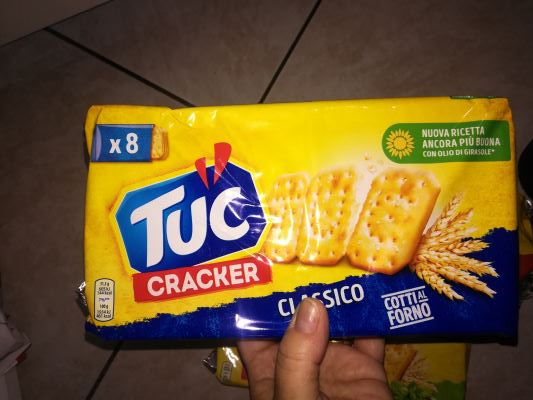 Cracker