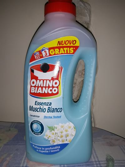 OMINO BIANCO essenza muschio.bianco