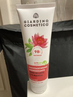 Doccia schiuma energizzante Fiori di loto e tè bianco