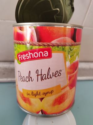 MEZZE PESCHE ALLO SCIROPPO 