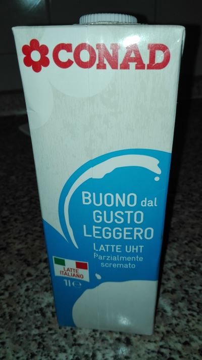 Latte Parzialmente Scremato UHT Leggero 1 l Conad | Conad