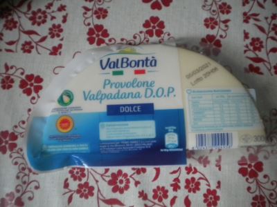 Provolone dolce