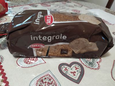 Pane morbido a fette integrale