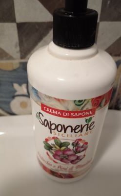 Sapone liquido mani in crema 