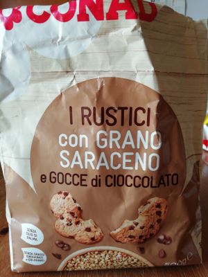 I rustici con grano saraceno e gocce di cioccolato 